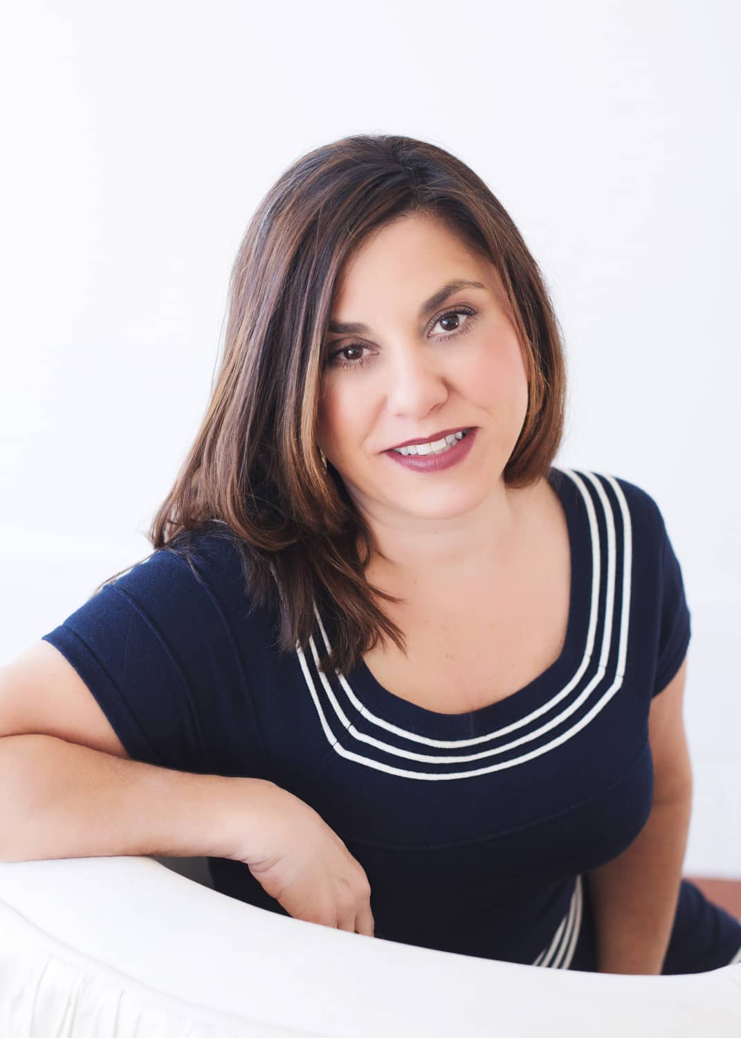 Lynne Angelicola